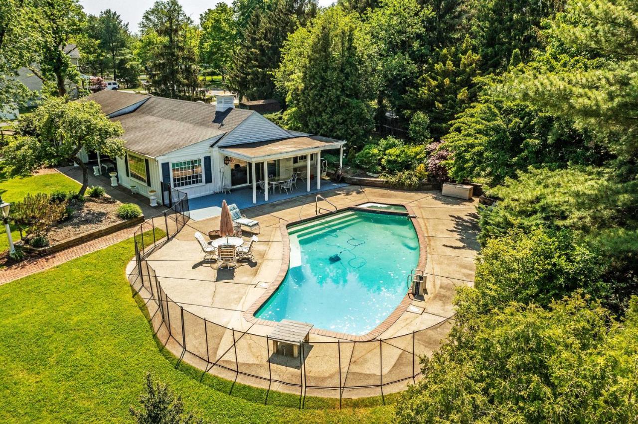 Morgan Hughes Homestead With Game Room And Pool! Lansdale Εξωτερικό φωτογραφία